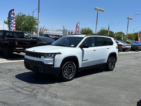 New 2026 Jeep Cherokee Limited AWD/4WD image 2