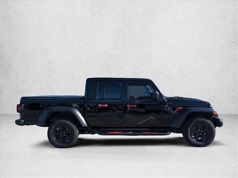 Used 2024 Jeep Gladiator Sport image 4