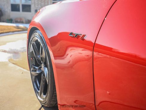 Used 2020 Chevrolet Camaro LT image 40