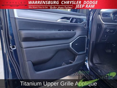 New 2026 Jeep Grand Wagoneer Limited w/ Convenience Group I AWD/4WD image 13
