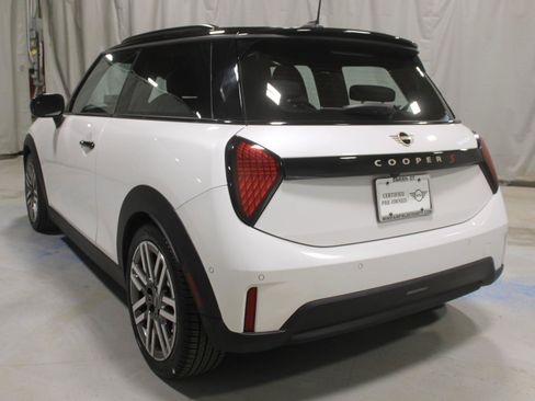Used 2026 MINI Cooper S FWD image 13