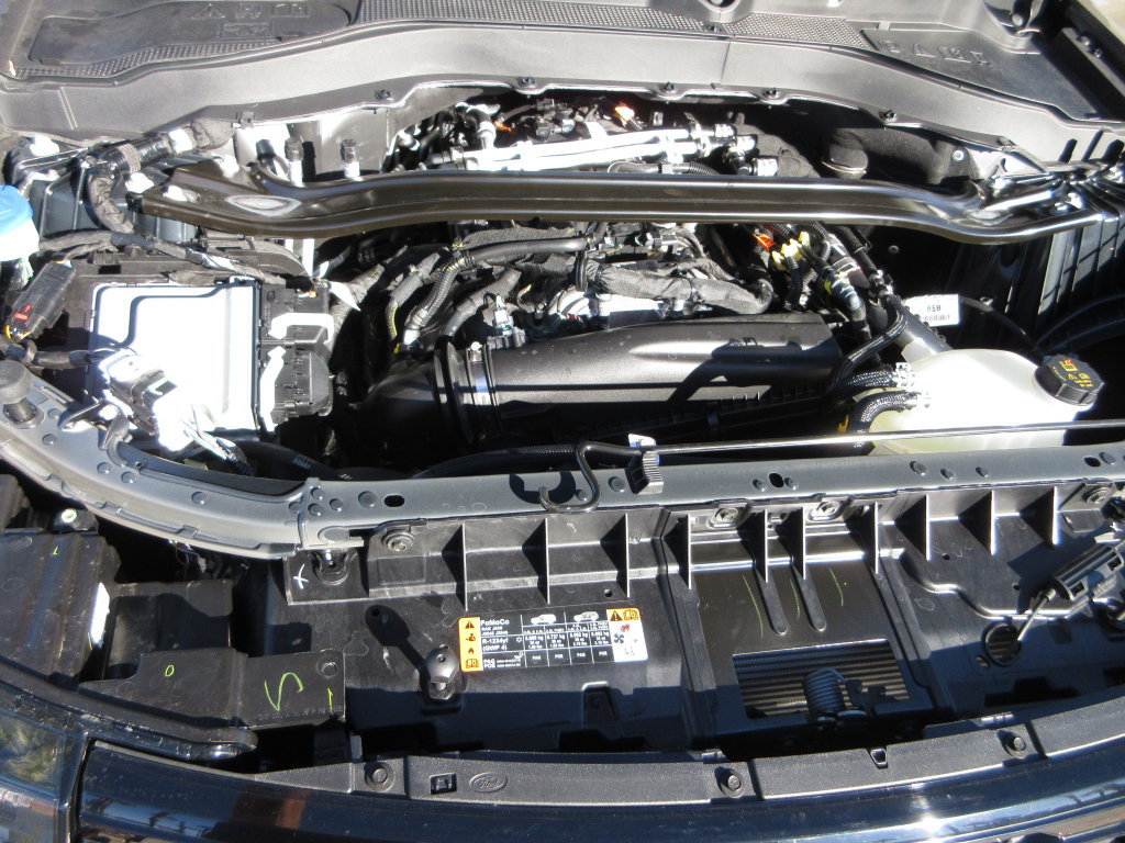 Certified 2026 Ford Explorer ST-Line w/ ST-Line Street Pack RWD image 29