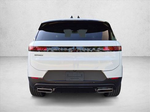 Used 2026 Land Rover Range Rover Sport SE AWD/4WD image 6