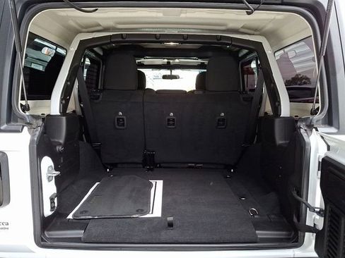 Used 2021 Jeep Wrangler Unlimited Sport S image 29