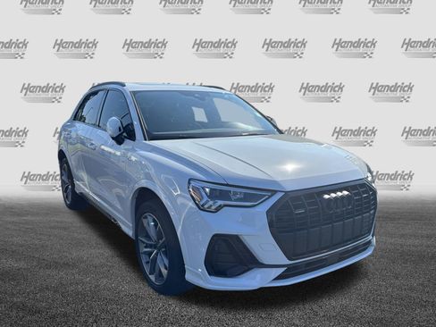 Used 2023 Audi Q3 2.0T Premium Plus AWD/4WD image 2