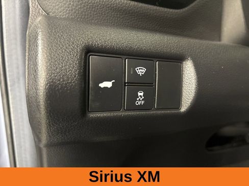 Used 2025 Honda Pilot Black Edition image 11