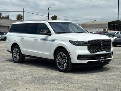 Certified 2025 Lincoln Navigator L Reserve