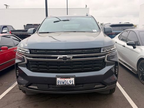 Used 2021 Chevrolet Tahoe RST w/ Luxury Package image 3