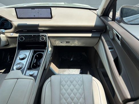 Used 2024 Genesis GV80 3.5T w/ Prestige Package AWD/4WD image 30