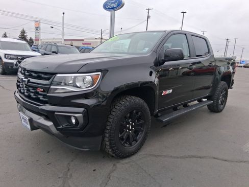 Used 2021 Chevrolet Colorado Z71 w/ Z71 Midnight Edition image 7