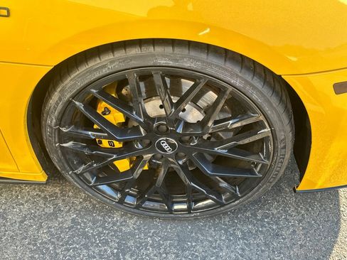 Used 2020 Audi R8 V10 w/ Carbon Exterior Package image 4