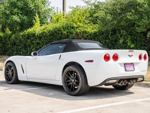 Used 2006 Chevrolet Corvette Convertible w/ Preferred Equipment Group image 31