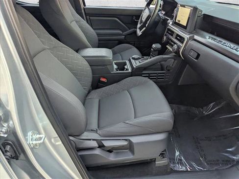 Certified 2024 Toyota Tacoma SR5 image 19