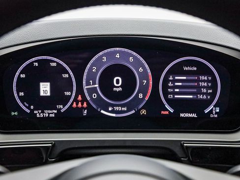 Certified 2026 Porsche Cayenne Coupe AWD/4WD image 25