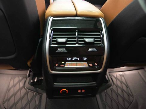 Used 2024 BMW X5 M60i AWD/4WD image 10