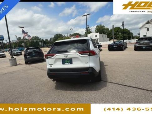 Used 2025 Toyota RAV4 LE FWD image 7