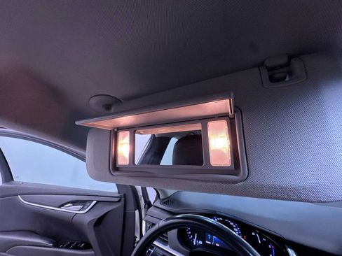 Used 2015 Cadillac XTS image 32