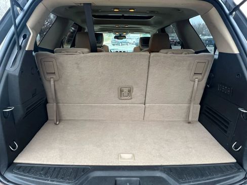 Used 2012 GMC Acadia Denali image 10