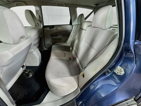 Used 2013 Subaru Forester 2.5X Premium AWD/4WD image 28