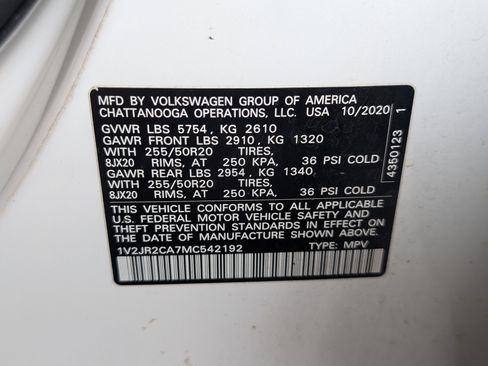 Used 2021 Volkswagen Atlas SE w/ Panoramic Sunroof Package FWD image 38