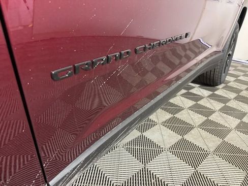 New 2026 Jeep Grand Cherokee Altitude AWD/4WD image 15