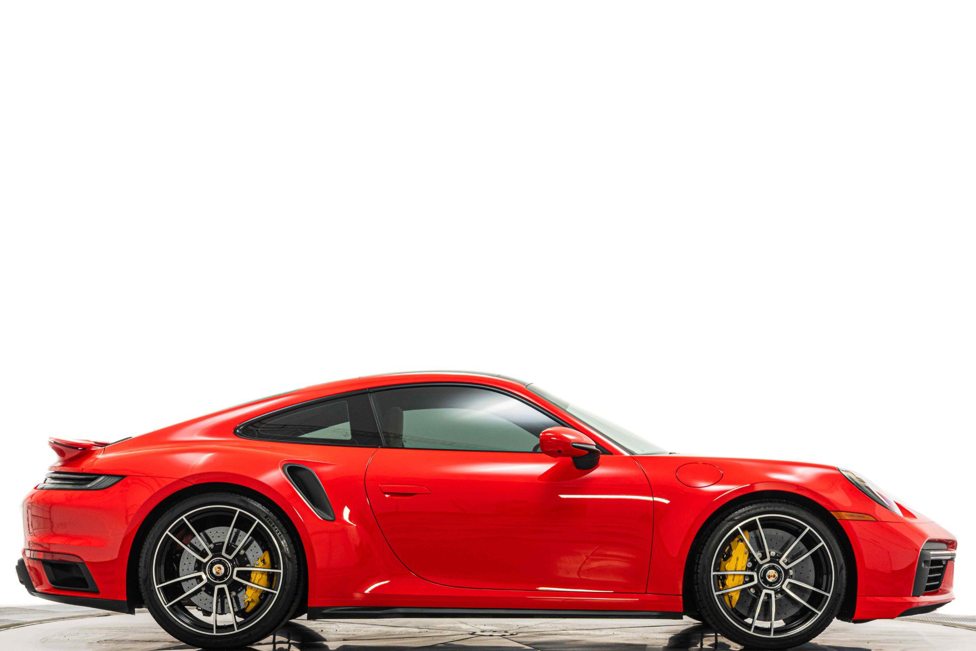 Used 2021 Porsche 911 Turbo S AWD/4WD image 2