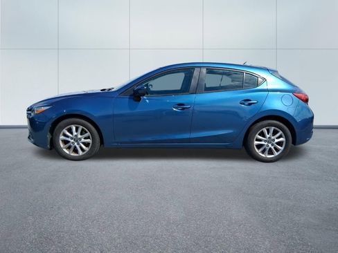 Used 2018 MAZDA MAZDA3 Sport image 8