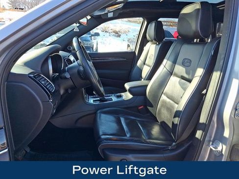 Used 2019 Jeep Grand Cherokee Overland image 16