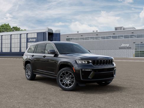 New 2026 Jeep Grand Cherokee L Summit w/ Obsidian Package AWD/4WD image 12
