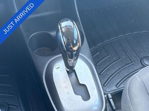 Used 2022 Chevrolet Spark LT FWD image 20