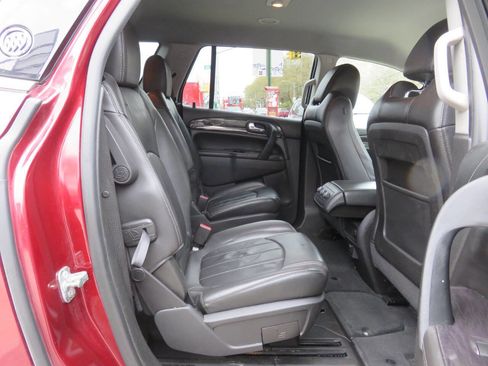 Used 2016 Buick Enclave Leather AWD/4WD image 20