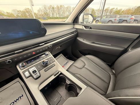Used 2025 Hyundai Palisade SEL AWD/4WD image 24