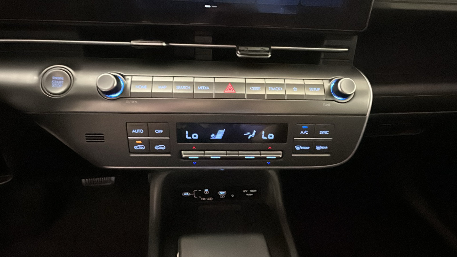 Used 2026 Hyundai Kona SEL Sport FWD image 28
