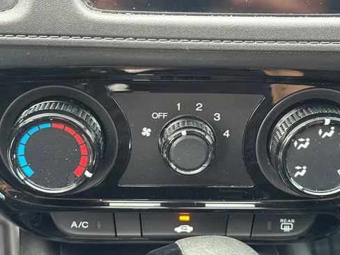 Used 2022 Honda HR-V Sport image 22