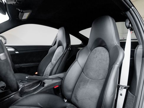 Used 2010 Porsche 911 GT3 RWD image 57