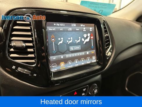 Used 2018 Jeep Compass Limited w/ Navigation Group image 20