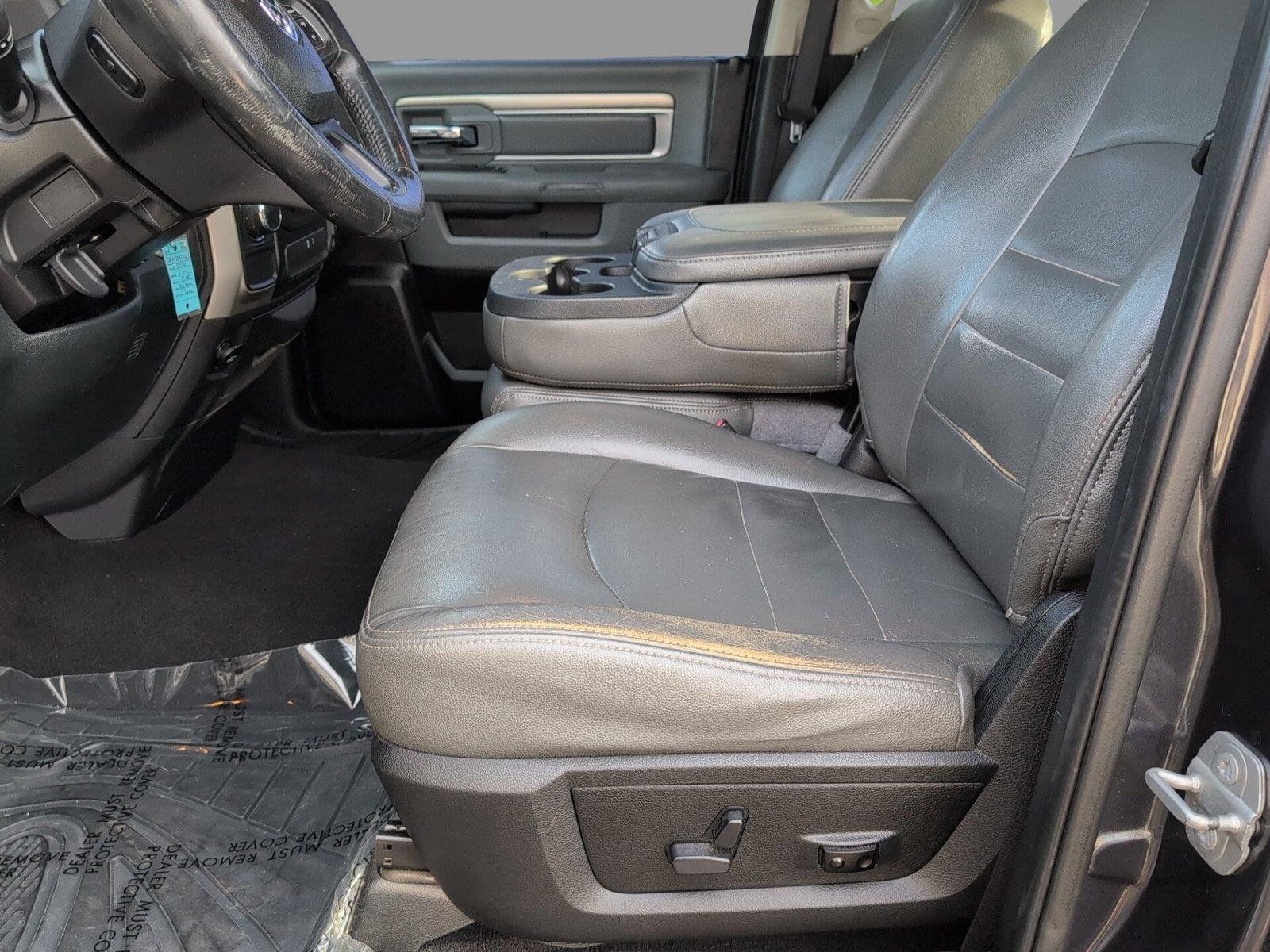 Used 2016 RAM 1500 Big Horn RWD image 3