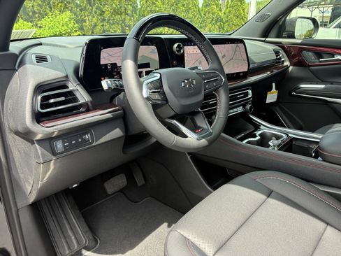 New 2026 Chevrolet Traverse Z71 w/ Enhanced Driving Package AWD/4WD image 24