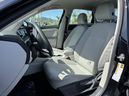 Used 2019 Volkswagen Jetta S w/ Driver Assistance Package FWD image 16