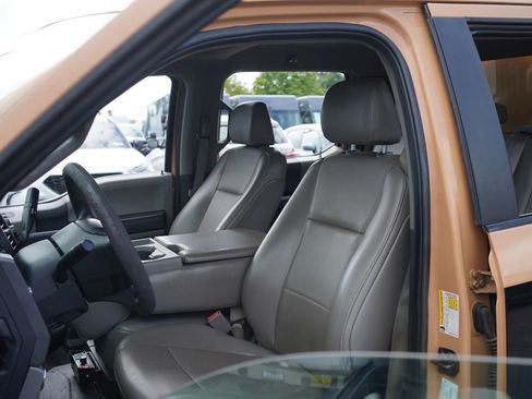 Used 2019 Ford F350 XL w/ Power Equipment Group RWD image 22
