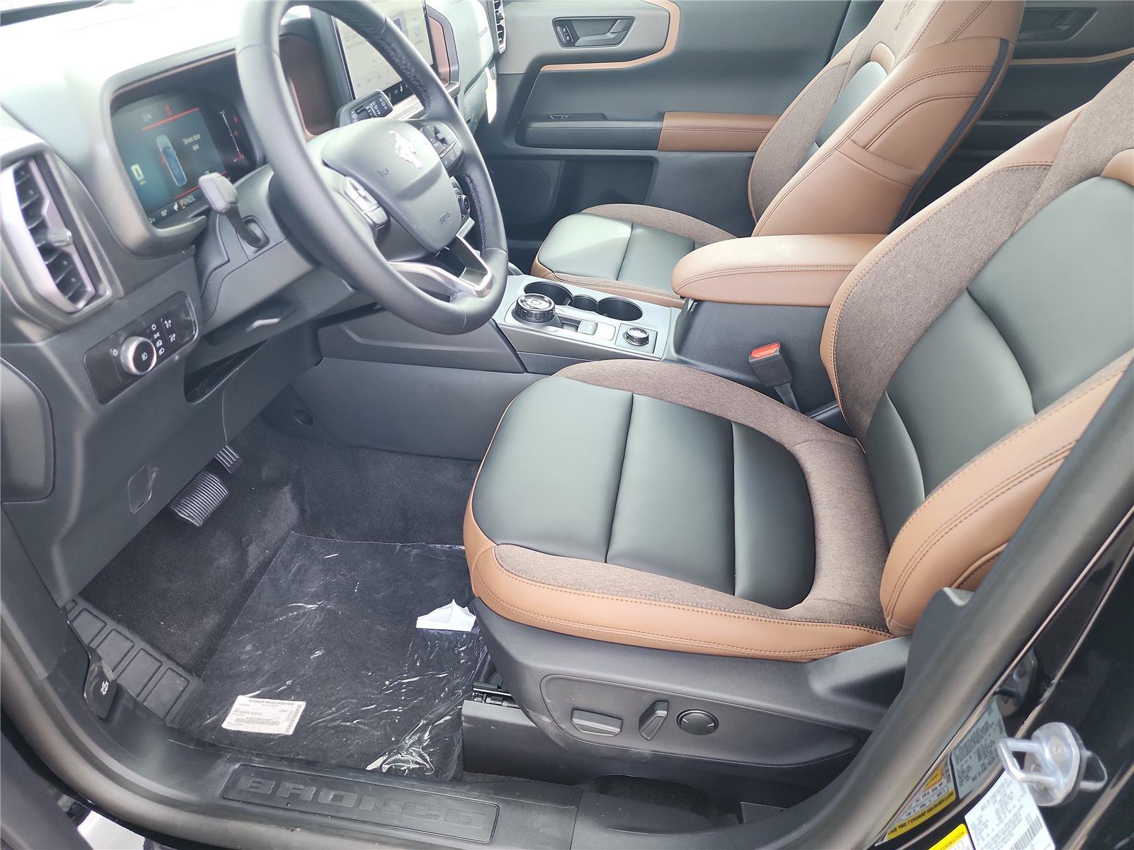 New 2026 Ford Bronco Sport Outer Banks AWD/4WD image 13