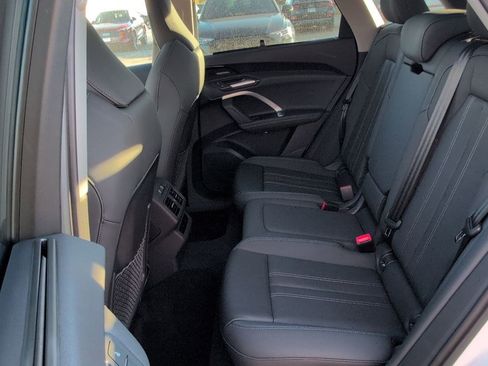 New 2025 Audi Q5 Premium Plus image 21