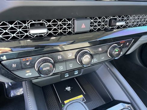 Used 2025 Honda Accord Touring image 21