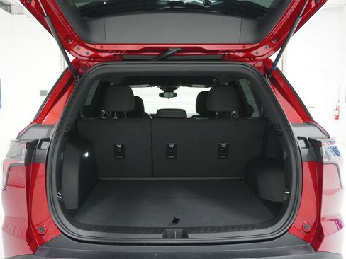 New 2026 Chevrolet Equinox LT image 7