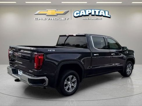 Used 2025 GMC Sierra 1500 SLT image 6