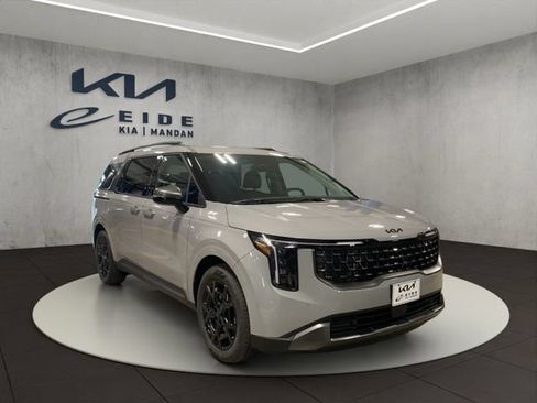 New 2027 Kia Carnival EX FWD image 2