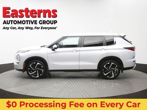 Used 2024 Mitsubishi Outlander SE AWD/4WD image 59