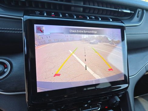 Used 2021 Jeep Grand Cherokee L Limited w/ Trailer Tow Group (B) image 19