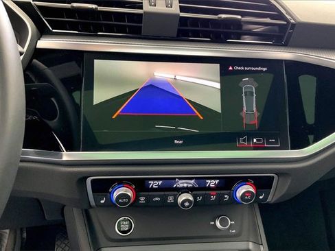 Certified 2025 Audi Q3 2.0T Premium w/ Convenience Package image 21