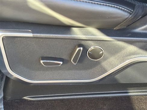 Used 2022 Ford F150 Raptor w/ Equipment Group 801A High image 25